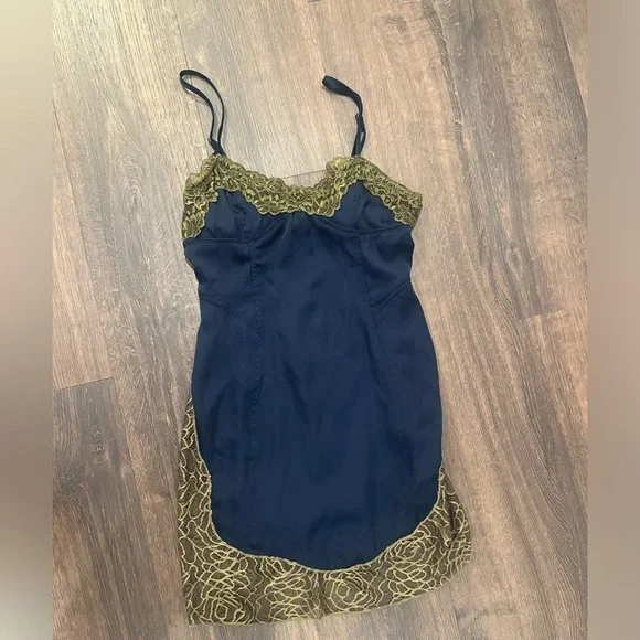 NWOT FREE PEOPLE ARIES RISING MINI SLIP DRESS SIZE XS - Picture 3 of 6